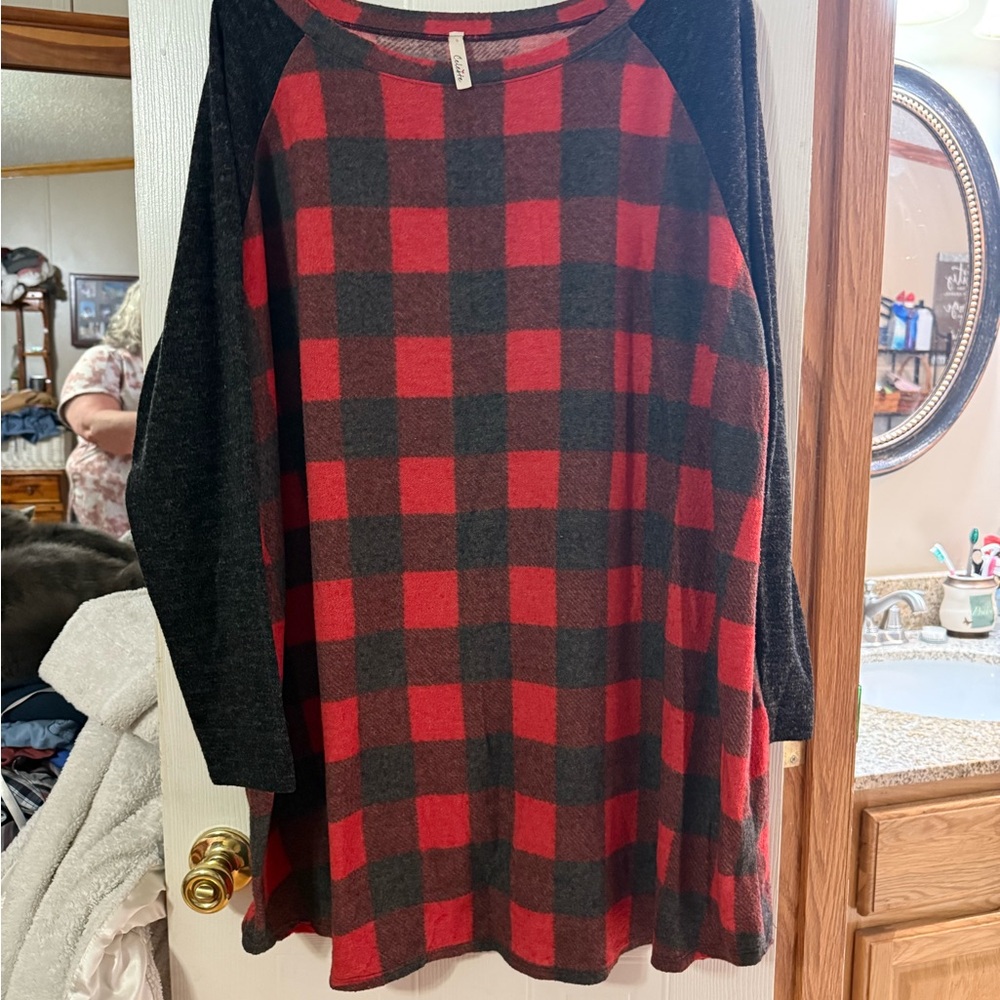 Celeste Red and Black Plaid Tunic